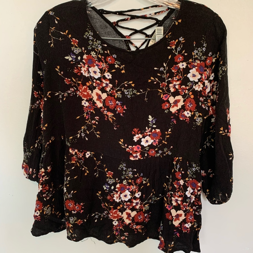 Francesca’s Black Floral Blouse